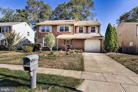 4 Kennerly Ct Marlton, NJ 08053
