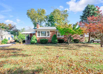 107 Jesselin Dr Lexington, KY 40503