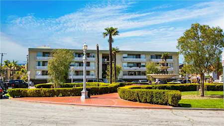 103 Ravenna Dr #14 Long Beach, CA 90803