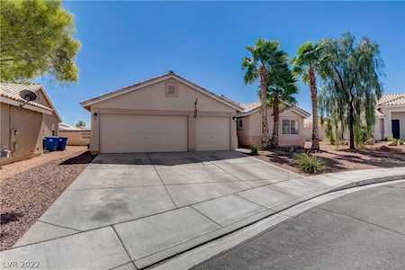 909 Cobblestone Cove Rd North Las Vegas, NV 89081