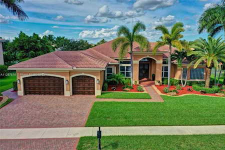 15279 SW 34th St Davie, FL 33331