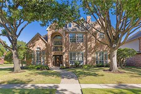 5913 Sandhills Circle Plano, TX 75093