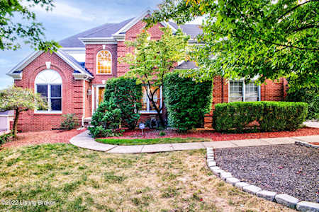 1214 Winding Creek Pl Louisville, KY 40245