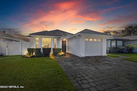 1709 Ashmore Green DR Jacksonville, FL 32246