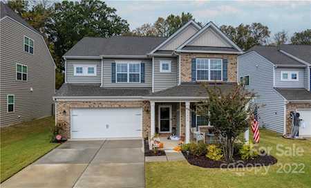 13610 Canterbury Castle Dr Charlotte, NC 28273