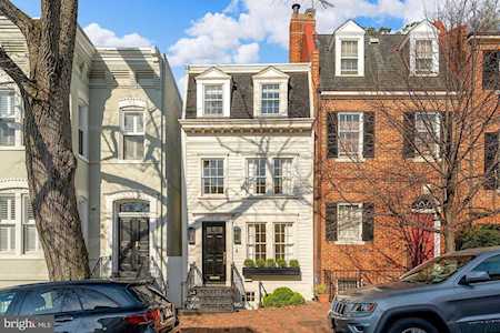 1232 30th St NW Washington, DC 20007