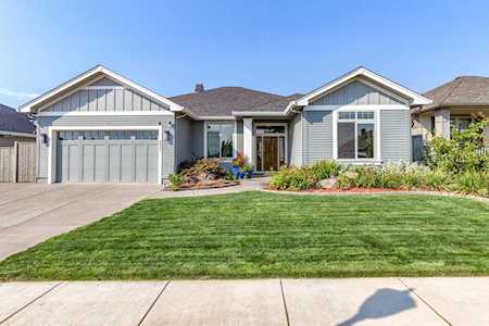 3951 Windgate St Medford, OR 97504