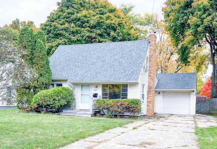 2223 Banbury Road Rd Kalamazoo, MI 49001