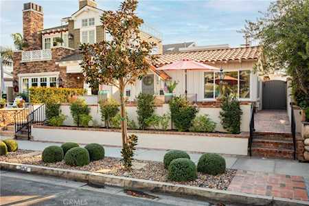 304 Larkspur Ave Corona Del Mar, CA 92625