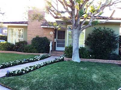2831 Bayshore Dr Newport Beach, CA 92663