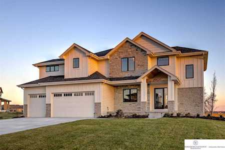 2905 Big Elk Parkway Elkhorn, NE 68022
