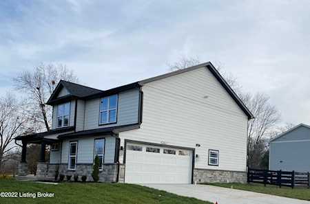 9001 Manslick Commons Dr Louisville, KY 40219