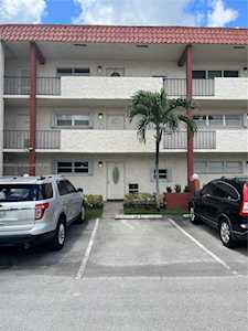 8901 S Hollybrook Blvd #206 Pembroke Pines, FL 33025