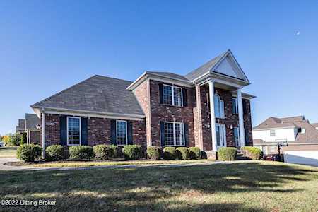 13216 Knoll Wind Way Louisville, KY 40299