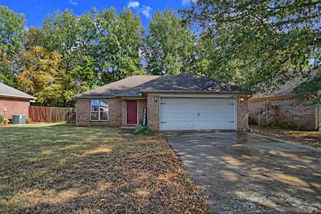 13 Thomas Circle Greenbrier, AR 72058