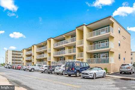 11 53rd St #308 Ocean City, MD 21842