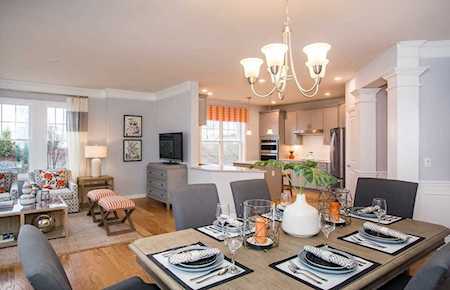 1101 Pennington Drive #1101 Walpole, MA 02081