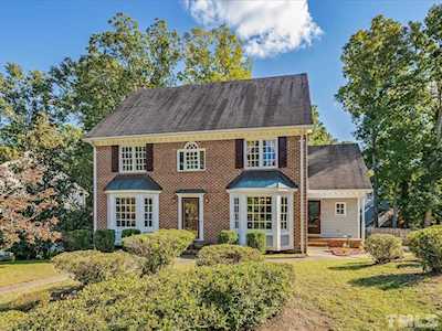 8704 Donnington Drive Raleigh, NC 27615