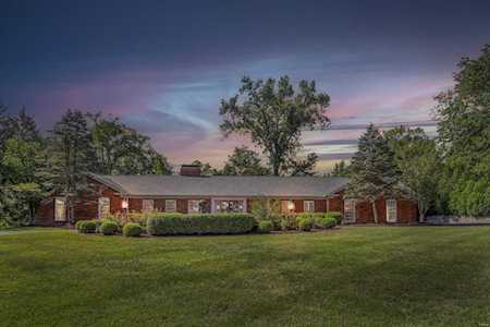 32 Bellerive Country Club Grounds Town And Country, MO 63141