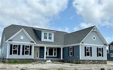 2820 Weston Loop Virginia Beach, VA 23456