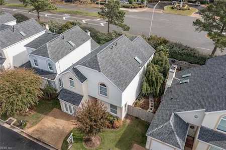 2272 Cape Arbor Dr Virginia Beach, VA 23451