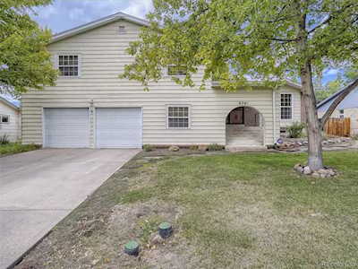 8241 Upham Ct Arvada, CO 80003