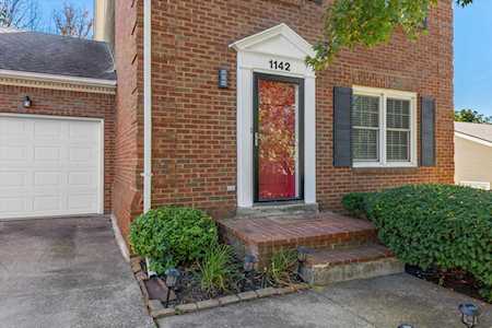 1142 Dunbarton Ln Lexington, KY 40502
