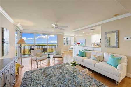 5550 Heron Point Dr #702 Naples, FL 34108