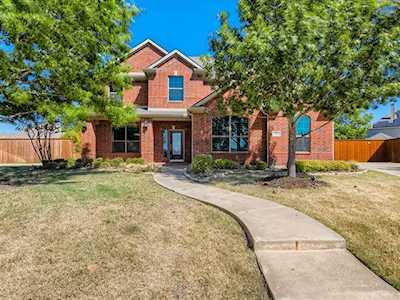 738 Rosewood Drive Murphy, TX 75094