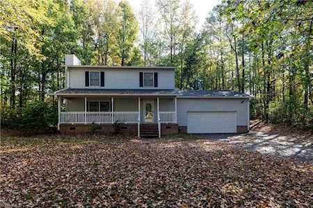 215 Kinview Drive Archdale, NC 27263