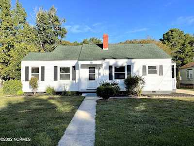 111 Stratford Road Jacksonville, NC 28540