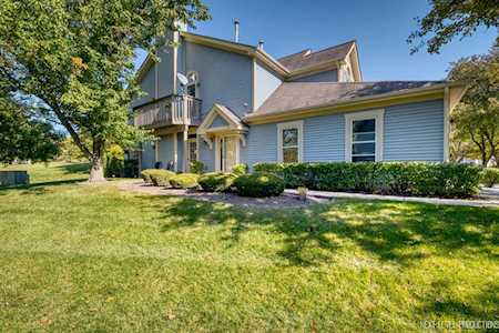 1263 Rhodes Ln #1201 Naperville, IL 60540