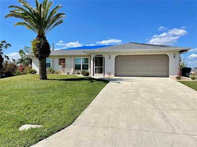 190 Cummins Ave NE Port Charlotte, FL 33952