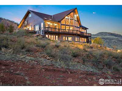 1536 Red Mesa Ln Bellvue, CO 80512