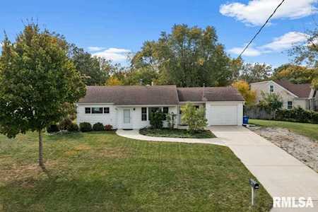 5329 N Glen Elm Dr Peoria Heights, IL 61616