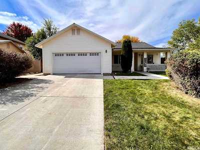 1345 Chichester Dr Gardnerville, NV 89410-5846