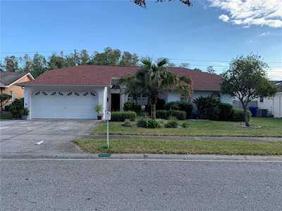 9741 Lomalinda Ct New Port Richey, FL 34655