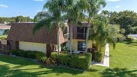 110 N Delaware Boulevard #8d Jupiter, FL 33458