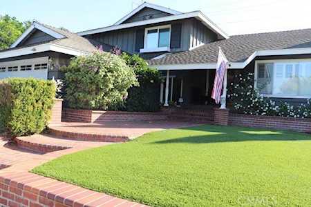 20552 Lavonne Ln Huntington Beach, CA 92646