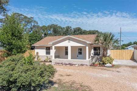 4569 32nd Ave N St. Petersburg, FL 33713