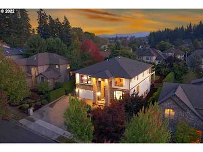 12446 SE Eagle Glen DR Happy Valley, OR 97086