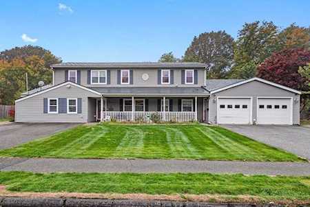 10 Massachusetts Ave Danvers, MA 01923