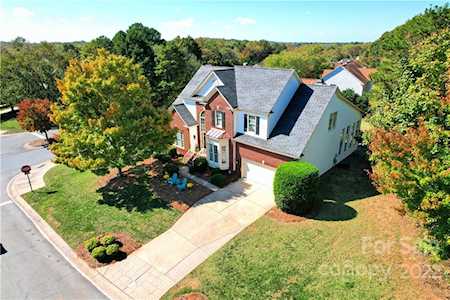 2656 Providence Spring Ln Charlotte, NC 28270