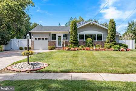 612 Dartmouth Ave Cinnaminson, NJ 08077