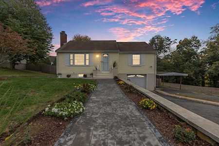 26 Grandview Ave Peabody, MA 01960