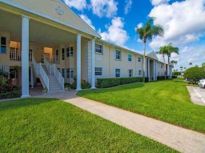 375 N Grove Isle Circle Vero Beach, FL 32962