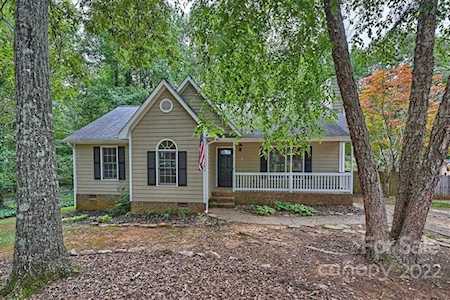 8543 Clear Meadow Ln Charlotte, NC 28227