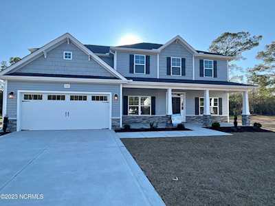 702 Serenity Way Sneads Ferry, NC 28460
