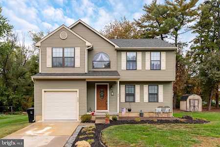 2 Willow Bend Dr Mantua, NJ 08051