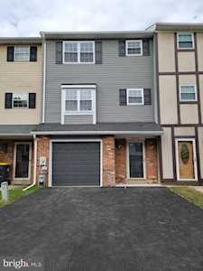 3038 Greenshire Ave Claymont, DE 19703